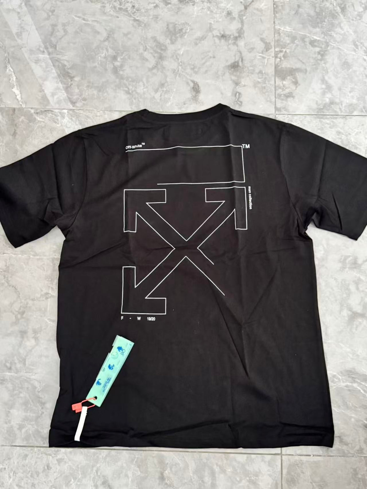 off OW white T Shirts Clearance sale at rock-bottom price Size L, Chest 118cm, Length 79cm